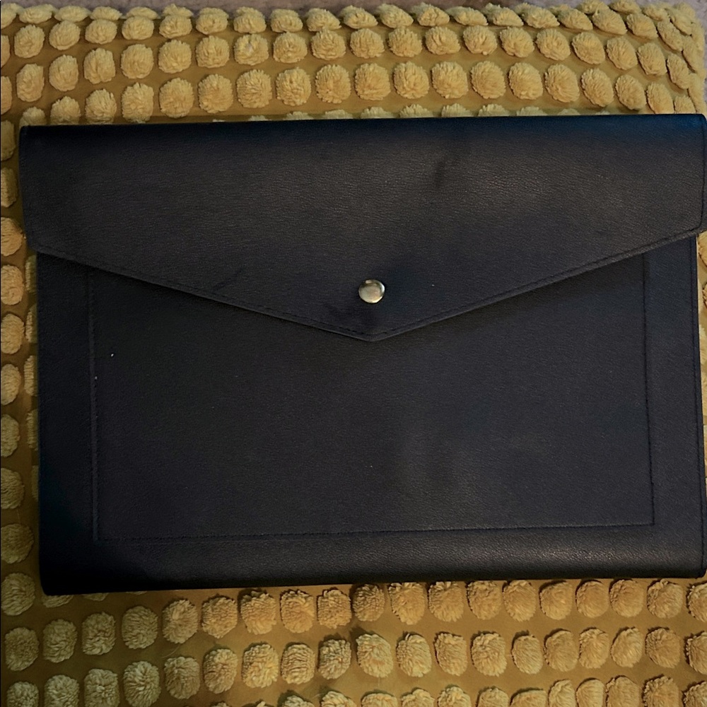 Vegan Leather Folio